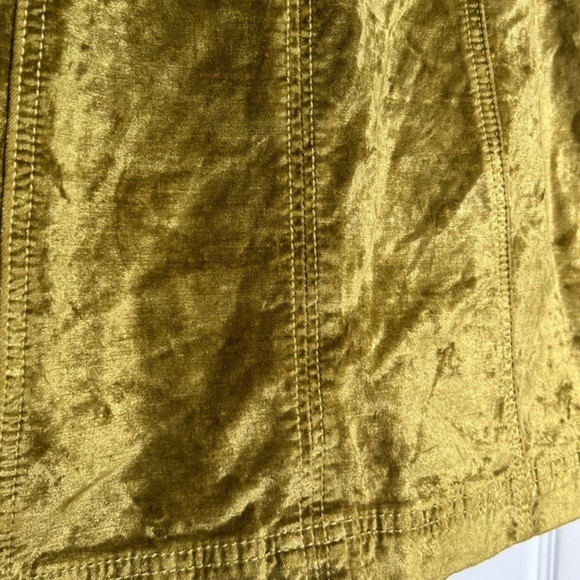 Free People Velvety Oive Green Mini Skirt, Sz 4, Like New! - Picture 3 of 7